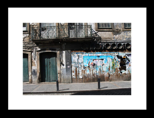 Abandoned Store, Porto, Portugal image 1