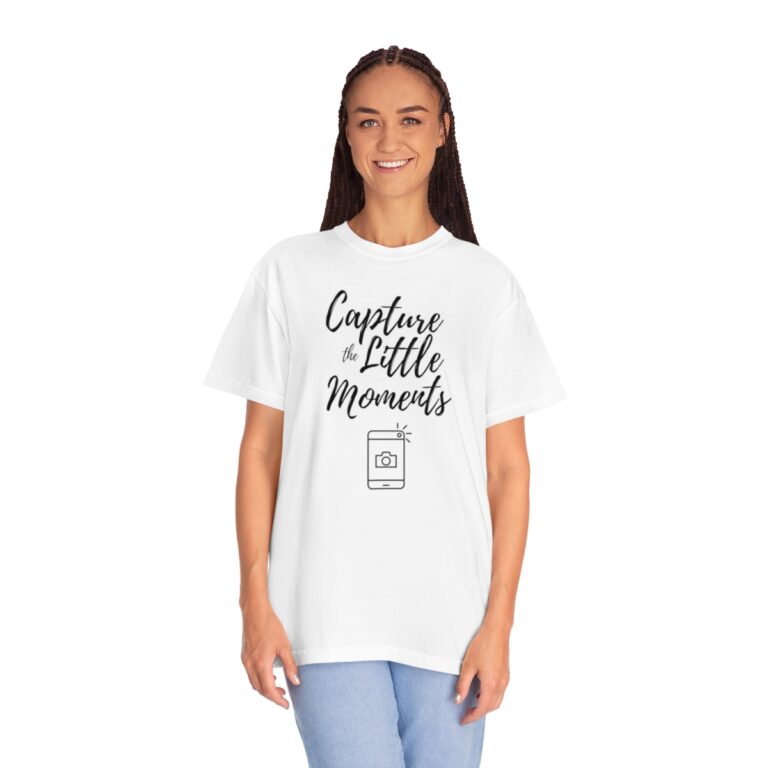 Unisex Garment-Dyed T-shirt for Photographers and Photo Picture Takers